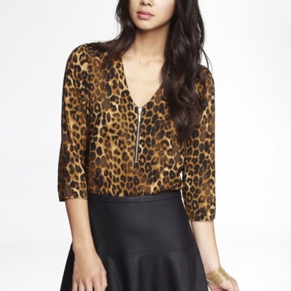 EXPRESS Cheetah Animal Print Zip Front Top XS